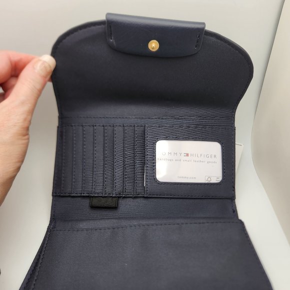 Tommy Hilfiger Genuine Leather Wallet, Navy Blue - New with Tags - Picture 7 of 11